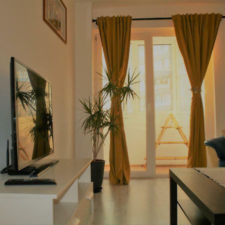 Casa Peterfi - Apartment With 3 Bedrooms And Spacious Living Room Targu Mures Exterior foto