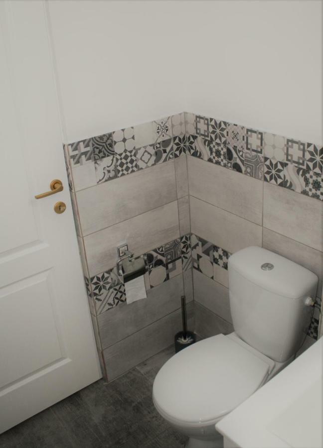 Casa Peterfi - Apartment With 3 Bedrooms And Spacious Living Room Targu Mures Exterior foto